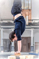 Elie Kudlak handstand