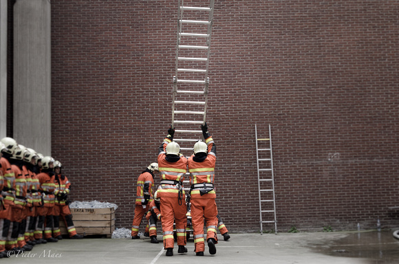 Lifting the ladder.
